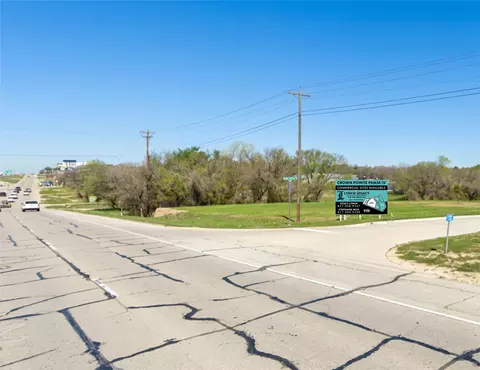 390 Jd Towles Dr, Willow Park, TX 76067