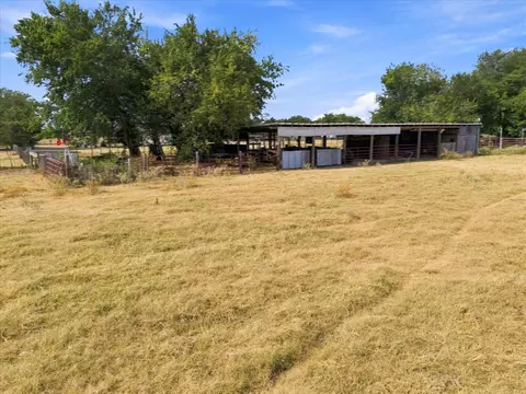 431 Fm 71, Commerce, TX 75428 photo 13