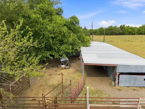 431 Fm 71, Commerce, TX 75428 photo 4
