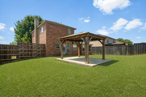 2500 Collier Dr, Mckinney, TX 75071