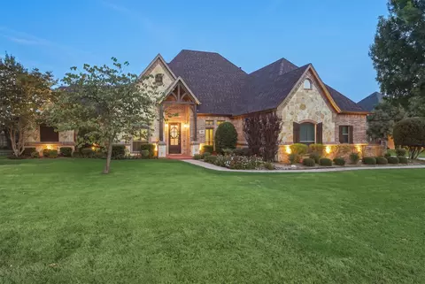 3832 Eagles Nest Trl, Burleson, TX 76028