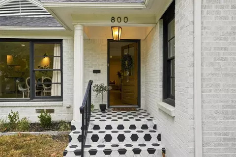 800 N Waddill St, Mckinney, TX 75069