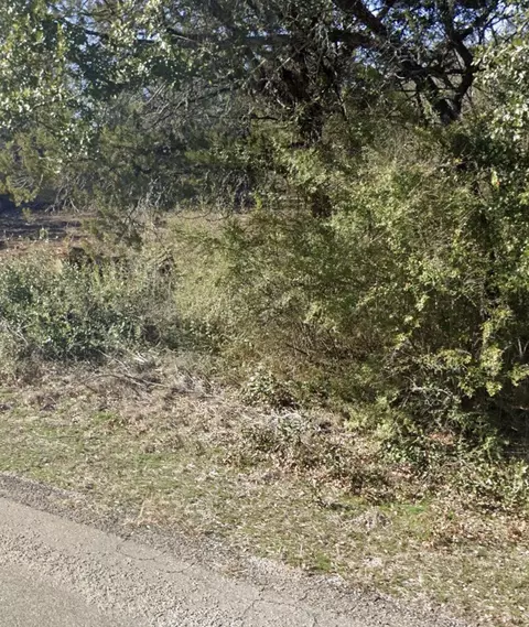 2718 Cypress St, Granbury, TX 76048