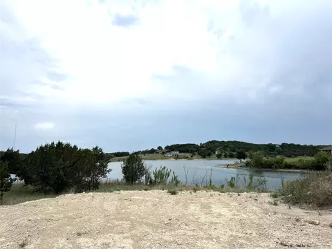 810 Anglers Rdg, Bluff Dale, TX 76433