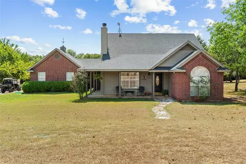 120 Christopher Ct, Weatherford, TX 76088