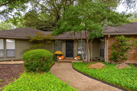 6542 Clearhaven Cir, Dallas, TX 75248