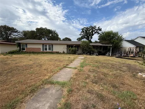 4218 Idylwood Ln, Waco, TX 76705