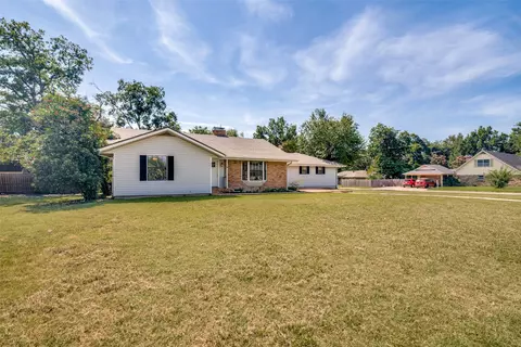 5405 Kayway Dr, Greenville, TX 75402