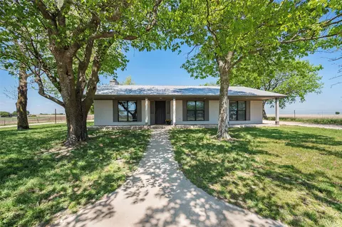 3949 County Road 302, Muenster, TX 76252