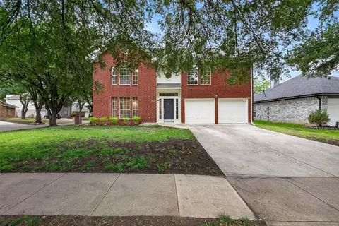 5512 Turtle River Ct, Fort Worth, TX 76137