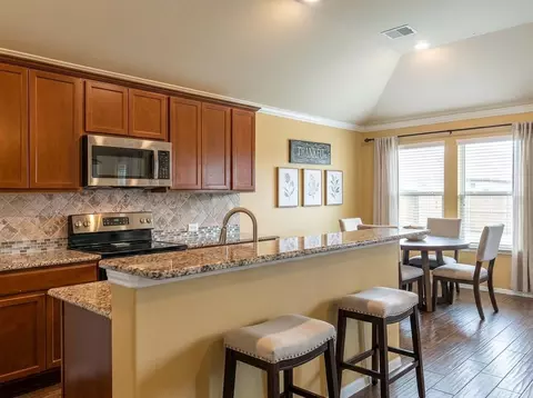 3115 Cassinia Pkwy, Heartland, TX 75126
