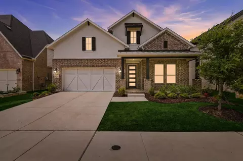 2504 Silver Leaf Dr, Northlake, TX 76226