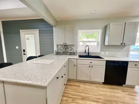 Kitchen - 206 Vine St, Bangs, TX 76823 photo 2 of 7