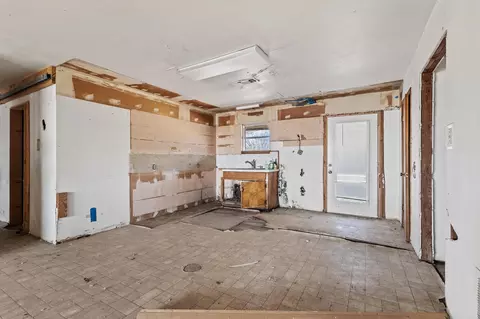 Kitchen - 3467 E Fm 120, Denison, TX 75021 photo 1 of 1