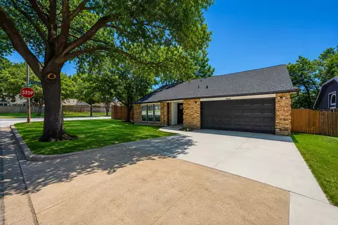 4432 Windwillow Ct, Fort Worth, TX 76137