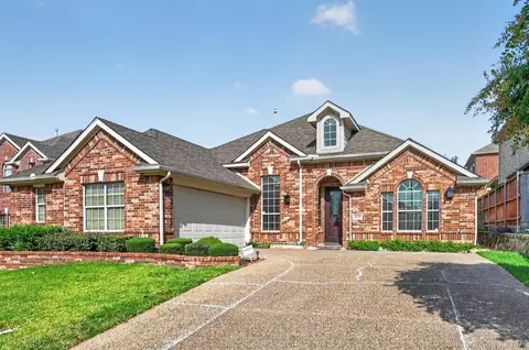 10328 Offshore Dr, Irving, TX 75063