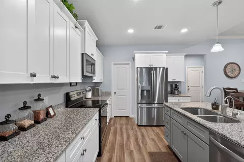 Kitchen - 108 Mcanear St, Cleburne, TX 76033 photo 3 of 4