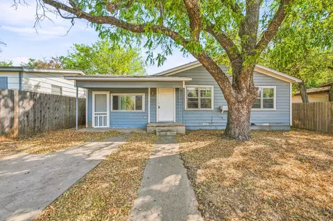 1397 N Estes St, Stephenville, TX 76401