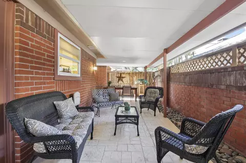 6615 Waterwood Cir, Benbrook, TX 76132