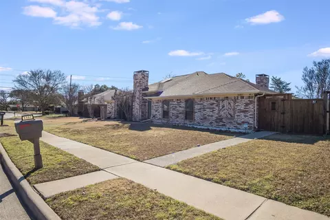 3307 Hilltop Ln, Plano, TX 75023