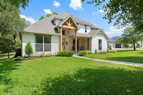 477 Stone Canyon Dr, Sunnyvale, TX 75182