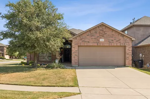 10336 Point Lobos Trl, Fort Worth, TX 76177