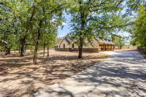 Exterior - Undisclosed, Springtown, TX 76082 photo 2 of 9