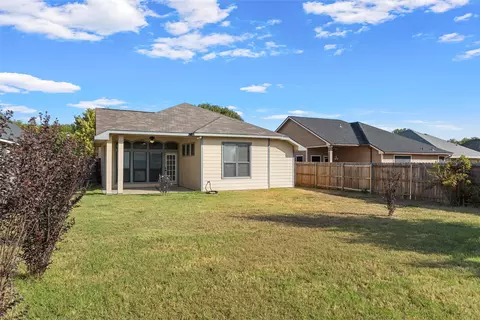 Exterior - 10437 Condor Loop, Waco, TX 76708 photo 2 of 2