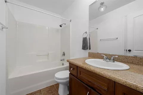 Bath - 10437 Condor Loop, Waco, TX 76708 photo 2 of 2