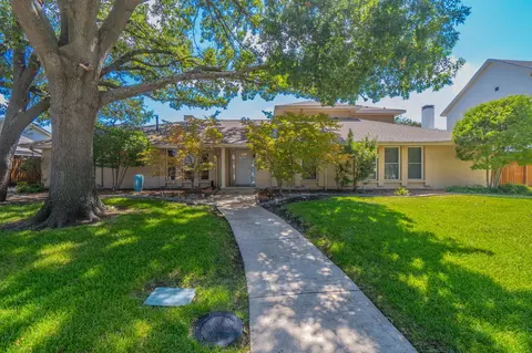 7616 Woodstone Ln, Dallas, TX 75248