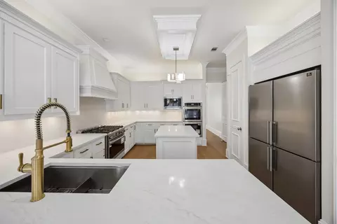 5107 Scarborough Ln, Dallas, TX 75287
