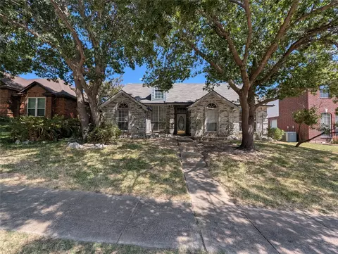 2737 Windswept Ln, Mesquite, TX 75181