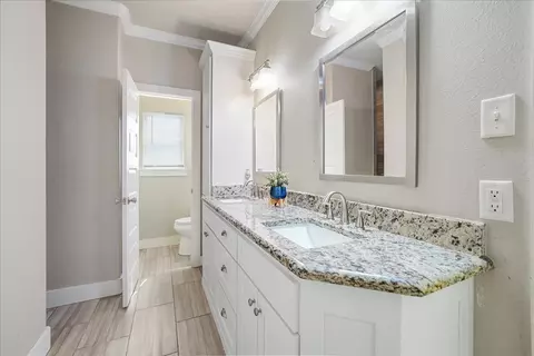 Bath - 109 Springleaf Ln, Mabank, TX 75147 photo 1 of 5