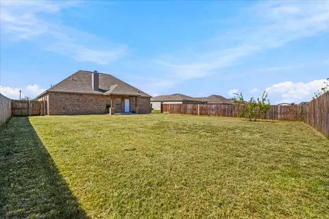 Exterior - 109 Springleaf Ln, Mabank, TX 75147 photo 3 of 3