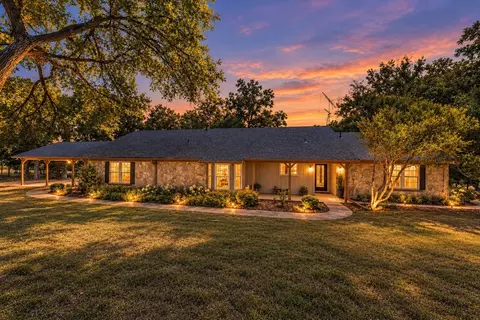 190 County Road 3198, Valley Mills, TX 76689