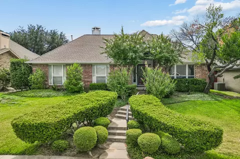 1324 Red Maple Dr, Carrollton, TX 75007