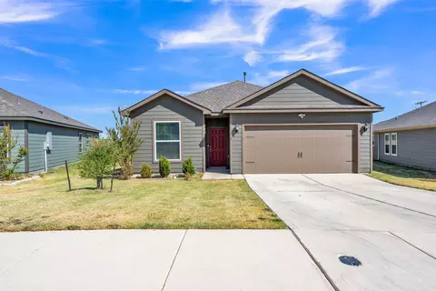2420 Stillwater Dr, Ponder, TX 76259