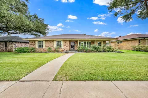 1606 Clear Point Dr, Garland, TX 75041