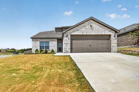 176 Bandana Cir, Newark, TX 76071
