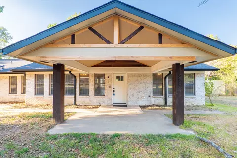 207 Southridge Rd, Edgewood, TX 75117