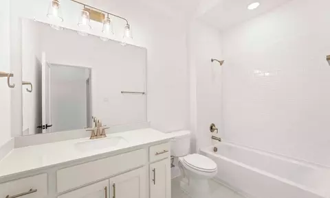 Bath - 2216 Switchgrass Dr, Argyle, TX 76226 photo 5 of 6