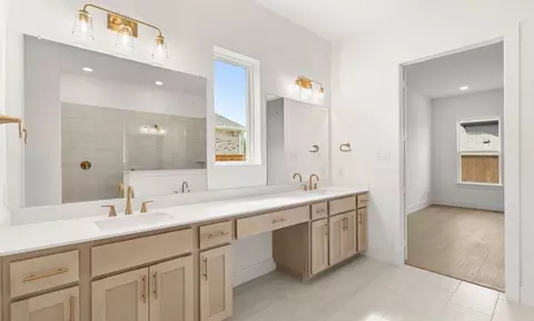 Bath - 2212 Switchgrass Dr, Argyle, TX 76226 photo 3 of 7
