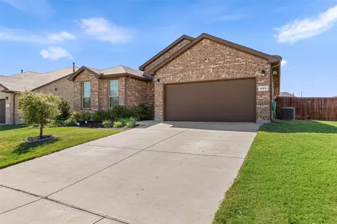 629 Dunster Ln, Saginaw, TX 76131