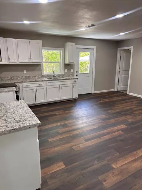 Kitchen - 819 W State St, Terrell, TX 75160 photo 2 of 2