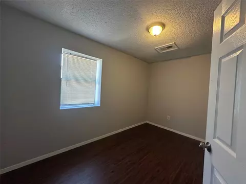 Bedroom - 2217 Crestview Ln, Rowlett, TX 75088 photo 5 of 5