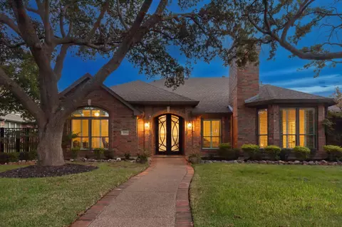 4404 Briar Hollow Dr, Plano, TX 75093