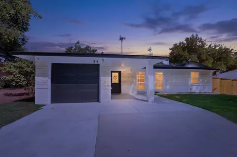 1514 Westwood Dr, Irving, TX 75060