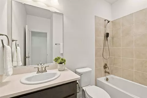Bath - 848 Baugh Dr, Allen, TX 75013 photo 7 of 7