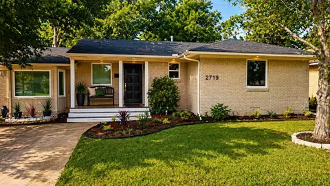 2719 Oates Dr, Dallas, TX 75228