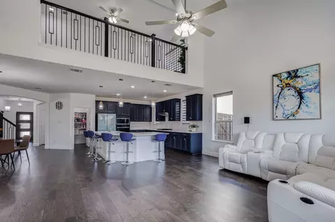 1721 Canals Dr, Little Elm, TX 75068